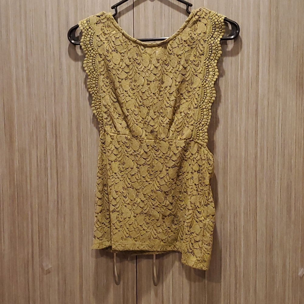 Olive top